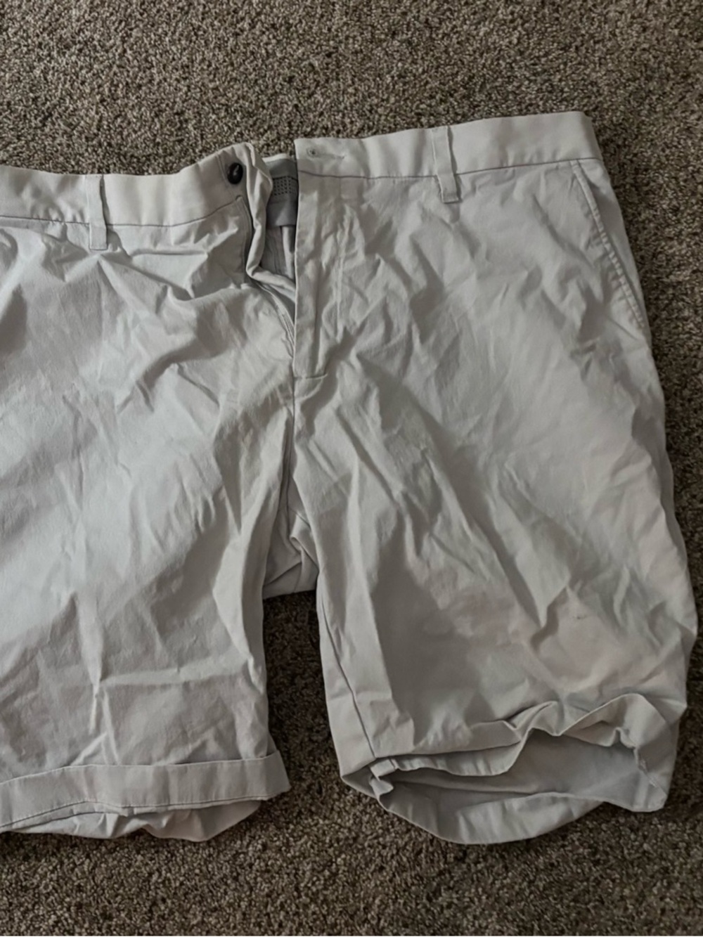 Cole Haan Men’s White Flat Front Casual Shorts